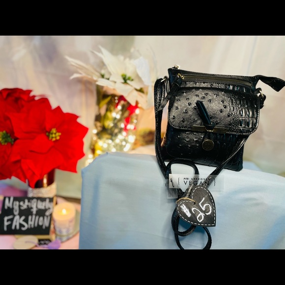 Black Print Shoulder Bag - Picture 2 of 5